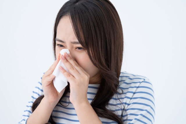 夏かぜ?長びく咳…それって「夏型過敏性肺炎(なつがた かびんせい はいえん)」かもしれません